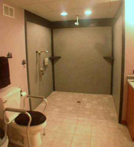 adacompliantwetroom.jpg